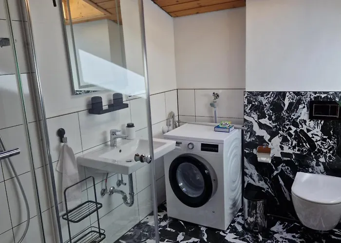Chiemgau 90 Qm 3 Balkon Apartamento Übersee