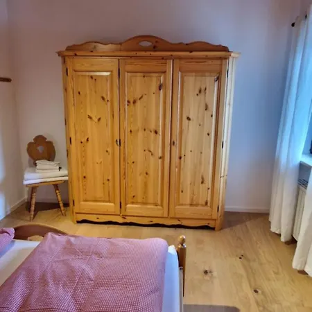 Apartment Chiemgau 90 Qm 3 Balkon Ubersee